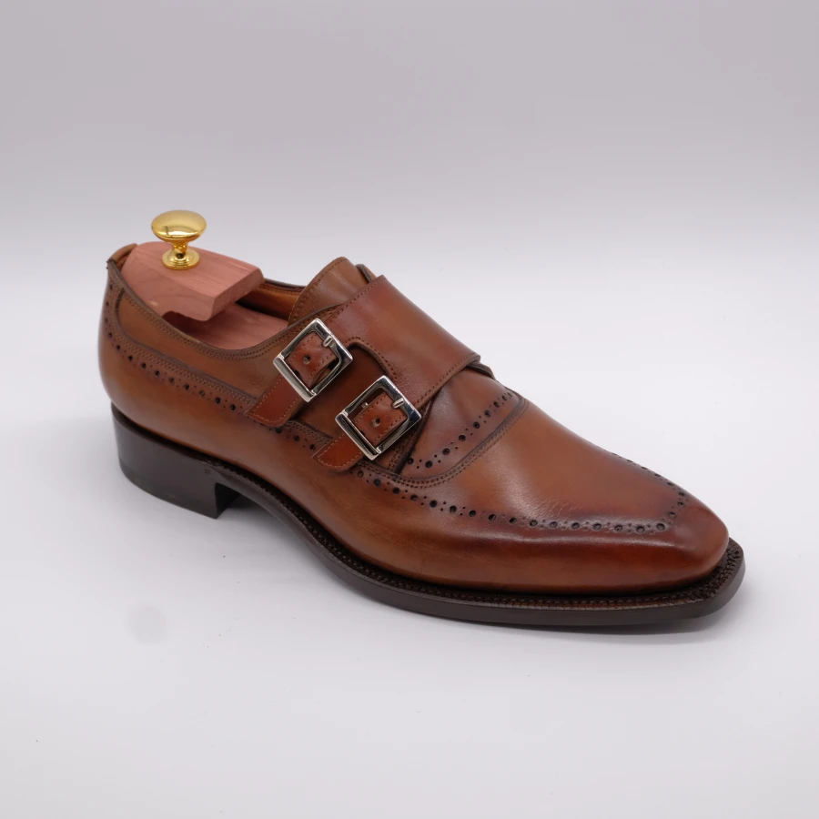 Articolo 2900 - Calf leather with hand-finished patina
